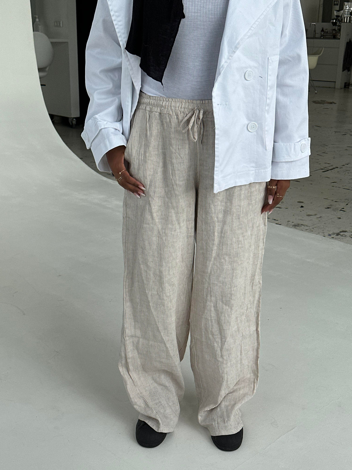 Milana linen pants - beige/white stripes