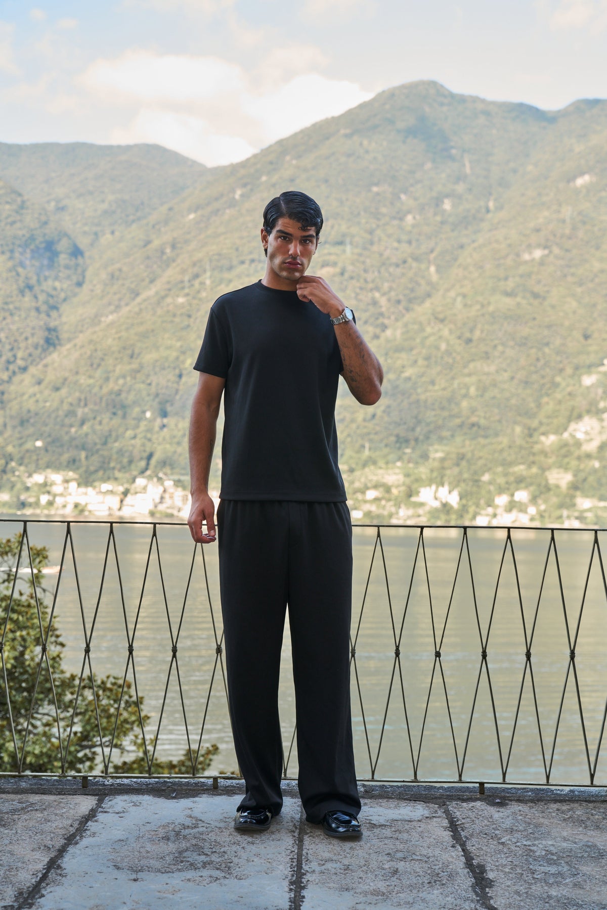 Saints T-Shirt – Black